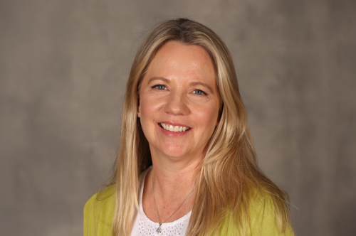 Alyssa Akins